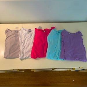 5 Cute Tanktops in pink, blue, purple, grey and white💖🩵💜🩶🤍